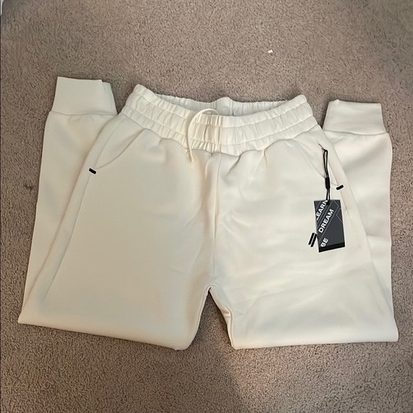 NWT alphalete Elements Relaxed Cuffed Jogger Pants - Picture 6 of 10